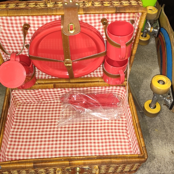 Pick nik basket - Picture 3 of 3